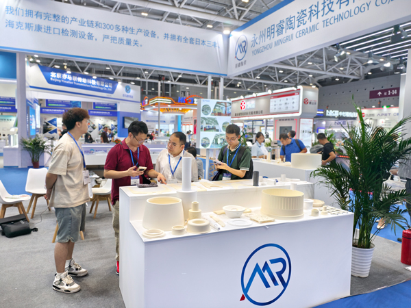 【光博聚焦】明睿陶瓷携核心陶瓷部件亮相